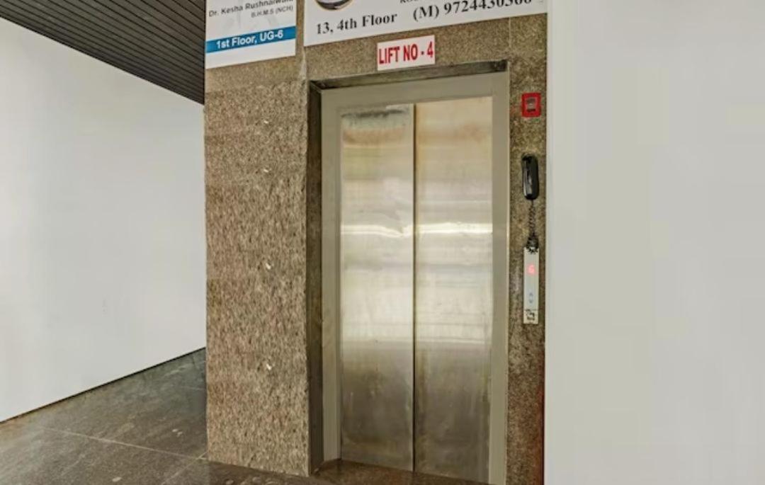 Hotel Welcome, Vip Road Vesu สุรัต ภายนอก รูปภาพ