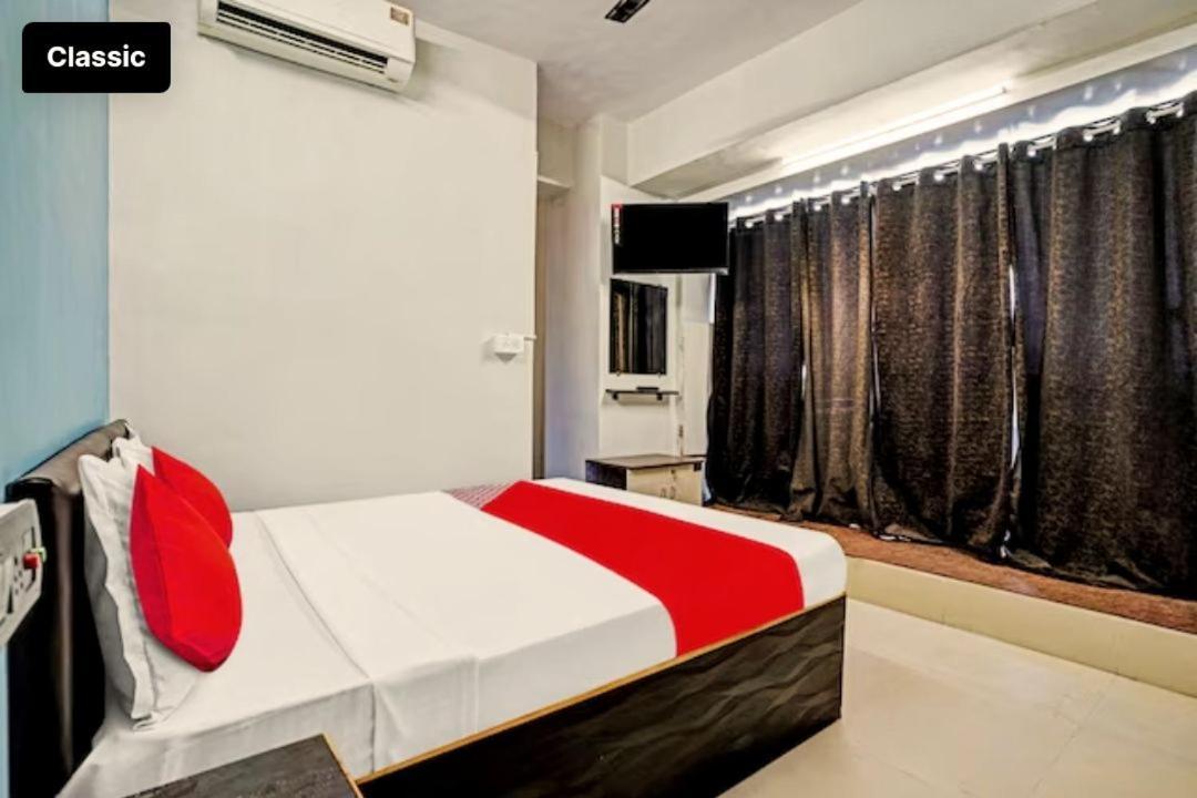 Hotel Welcome, Vip Road Vesu สุรัต ภายนอก รูปภาพ
